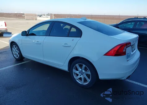 2014 Volvo S60 T5 from USA, damaged, VIN YV1612FS3E1284246